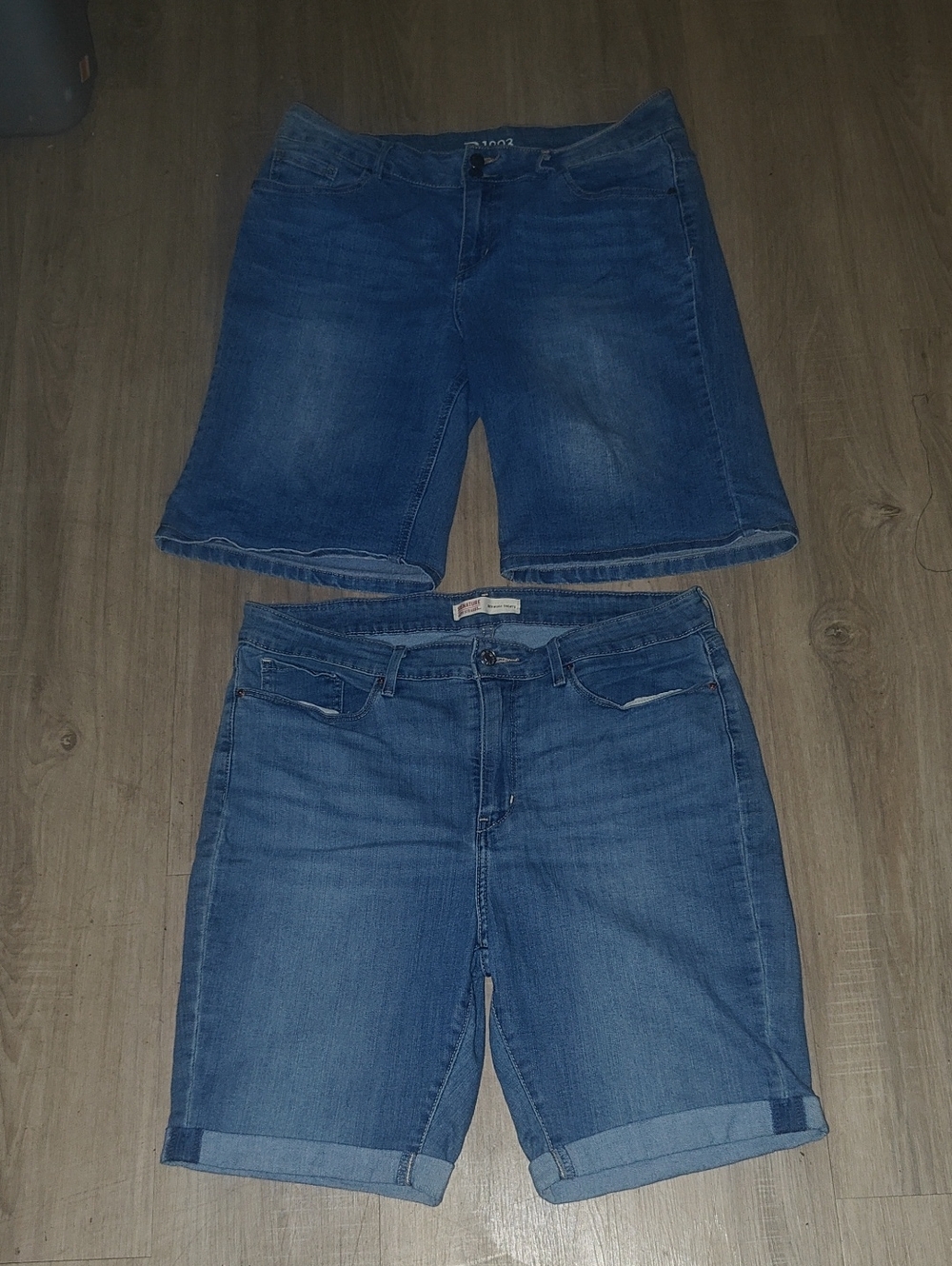 Lot Of 2 Levi's Bermuda Shorts & Roebuck & Co Cropped Jeans Shorts Sz 14